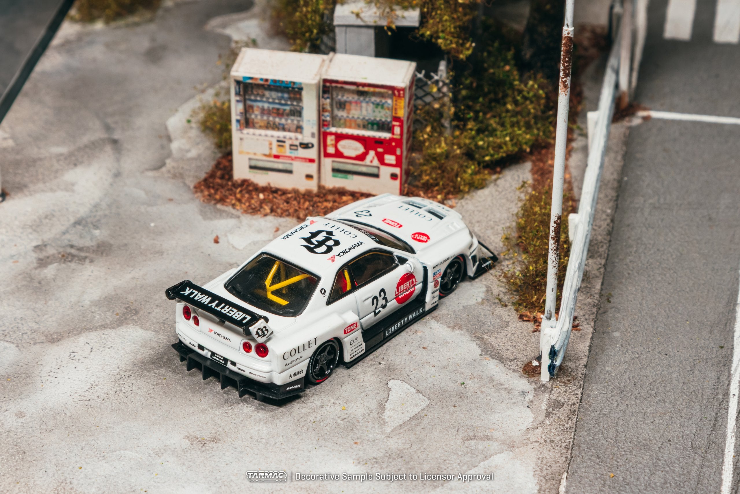 Tarmac Works LB-ER34 Super Silhouette Skyline White – Kai's