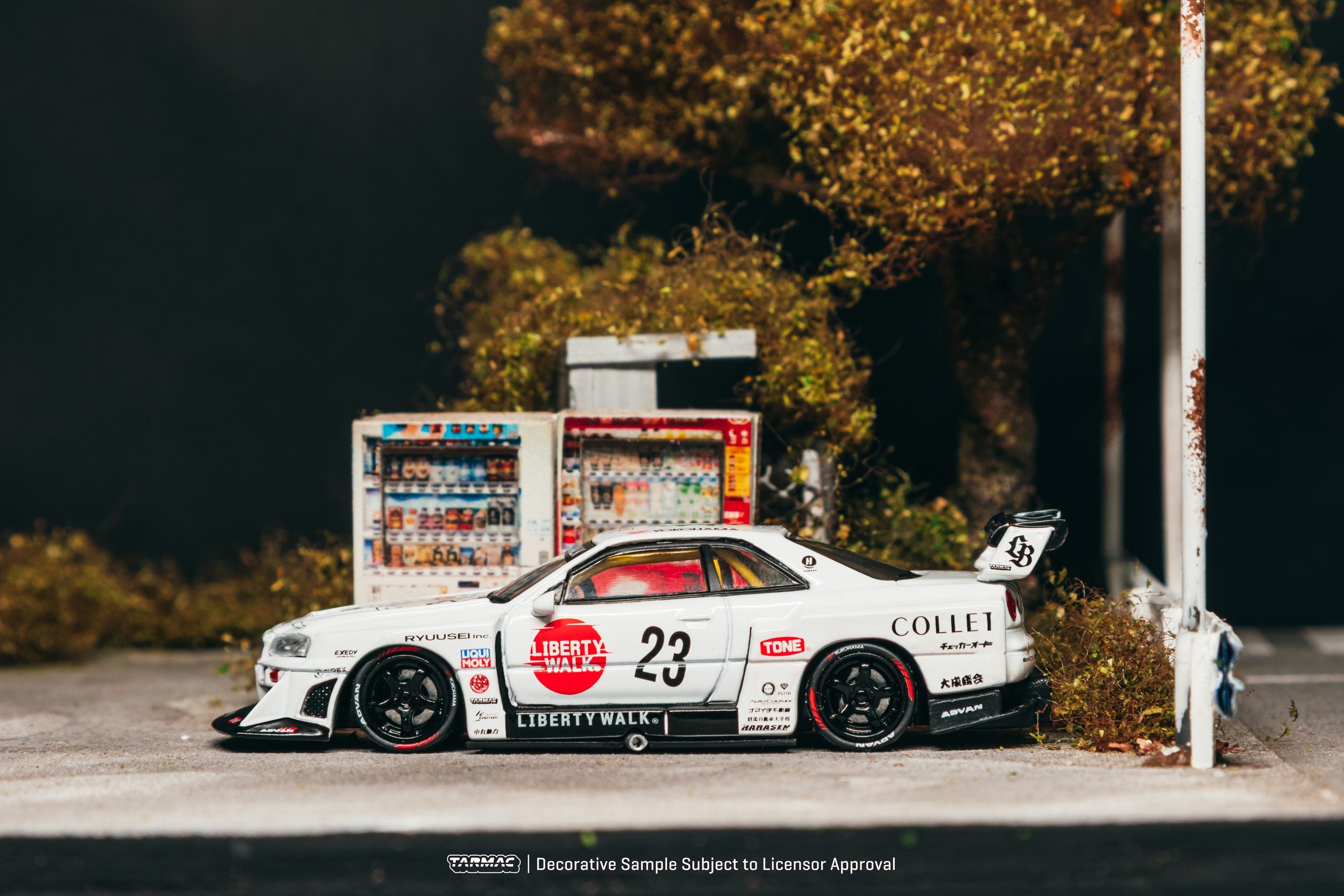 Tarmac Works LB-ER34 Super Silhouette Skyline White – Kai's