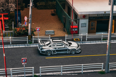 Tarmac Works 1:64 Nissan R32 Joshua Vides Matte White | Pre-Order