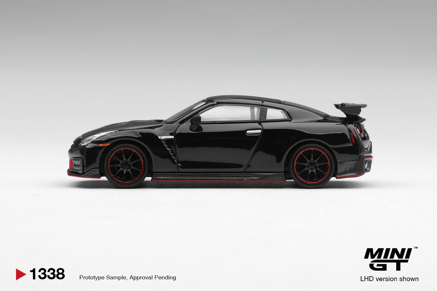 Mini GT 1:64 Nissan GT-R Nismo 2024 Black Limited Edition | Pre-Order