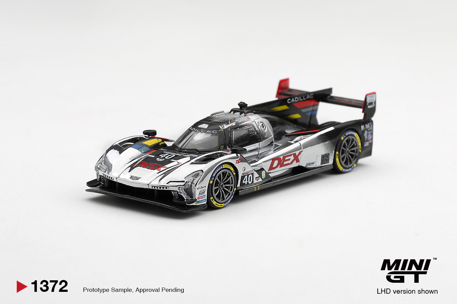 Mini GT 1:64 Cadillac V-Series.R #40 WTR 2025 Daytona 24H | Pre-Order