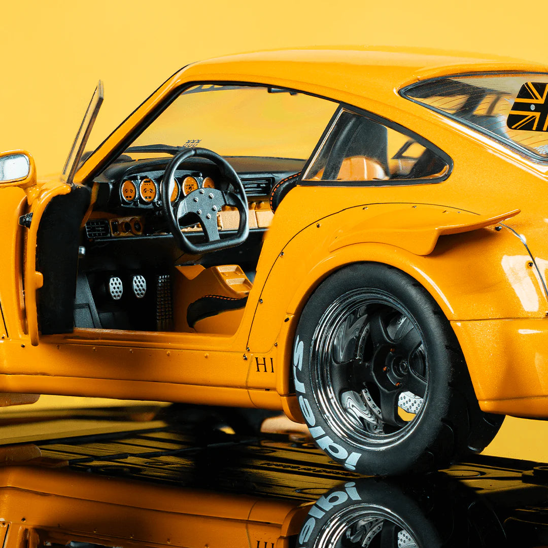 Jada Pink Slips 1:18 Porsche 911 RWB Hibiki in Orange