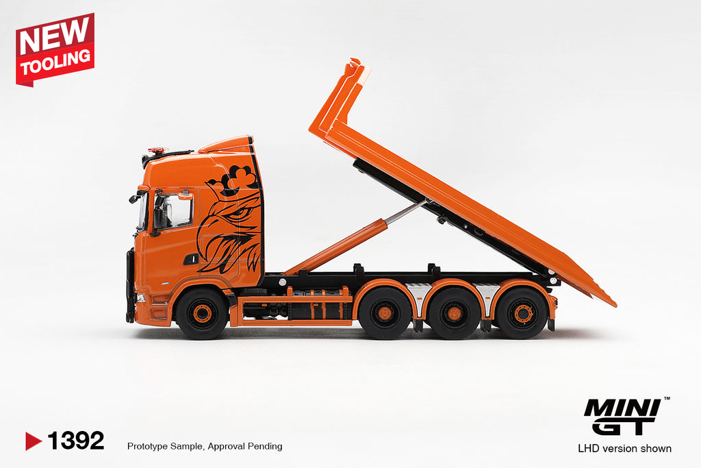 Mini GT 1:64 Scania 770S B8x4NA Hooklift Flatbed Orange | Pre-Order