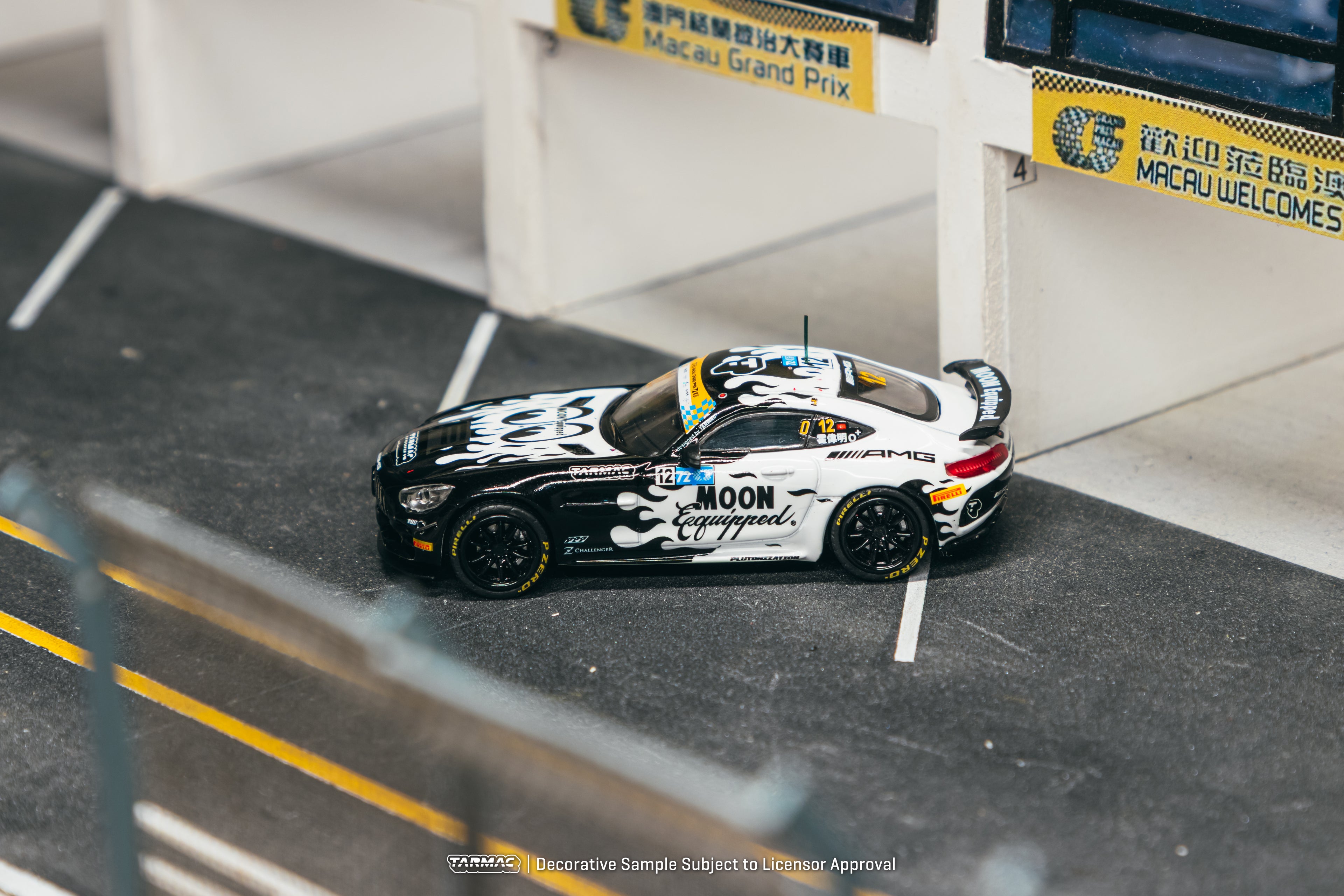 Tarmac Works 1:64 Mercedes-AMG GT4 Mooneyes Macau 2025 | Pre-Order