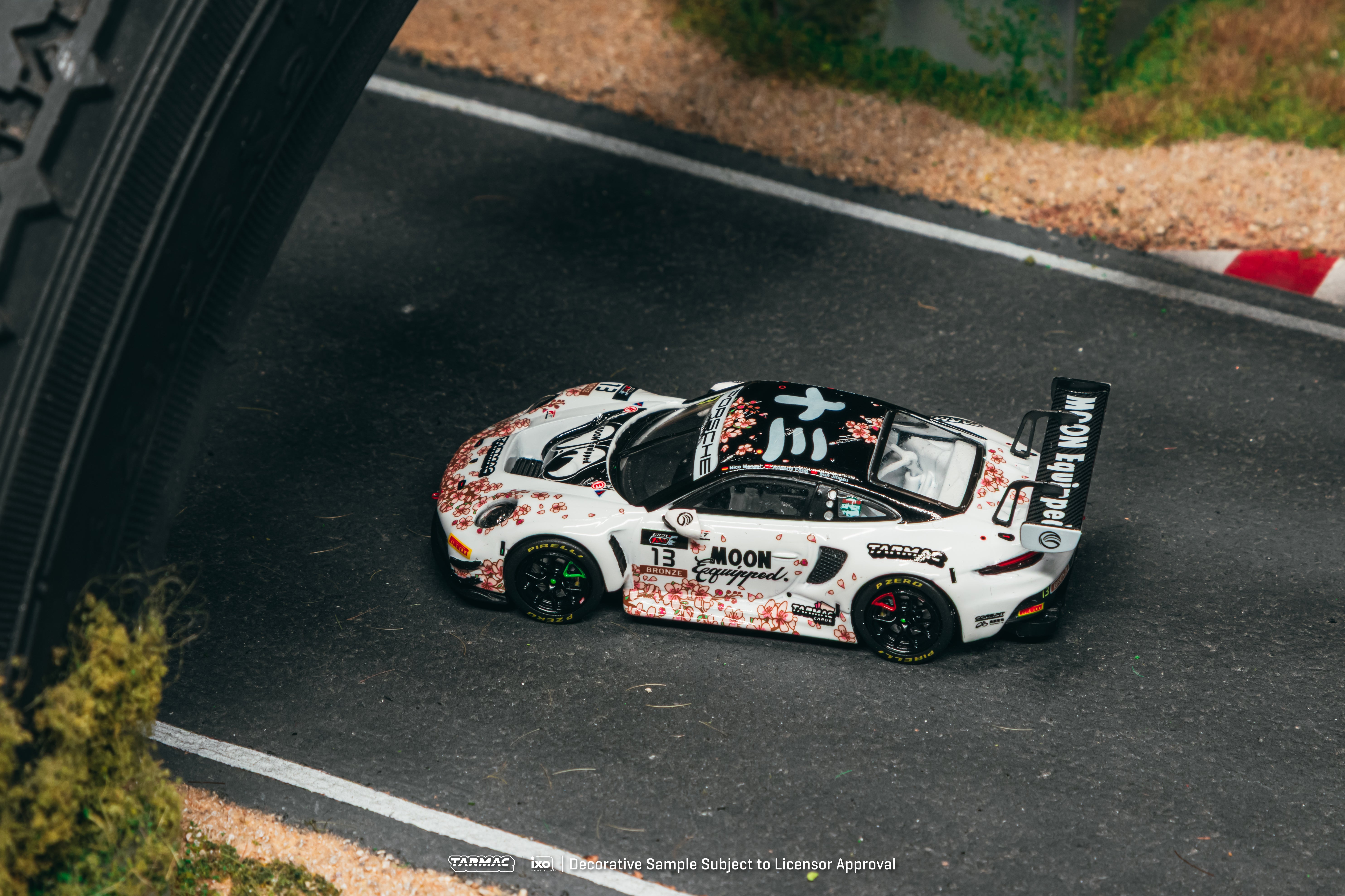 Tarmac Works 1:64 Porsche 911 GT3 R – Suzuka 1000km T64-084