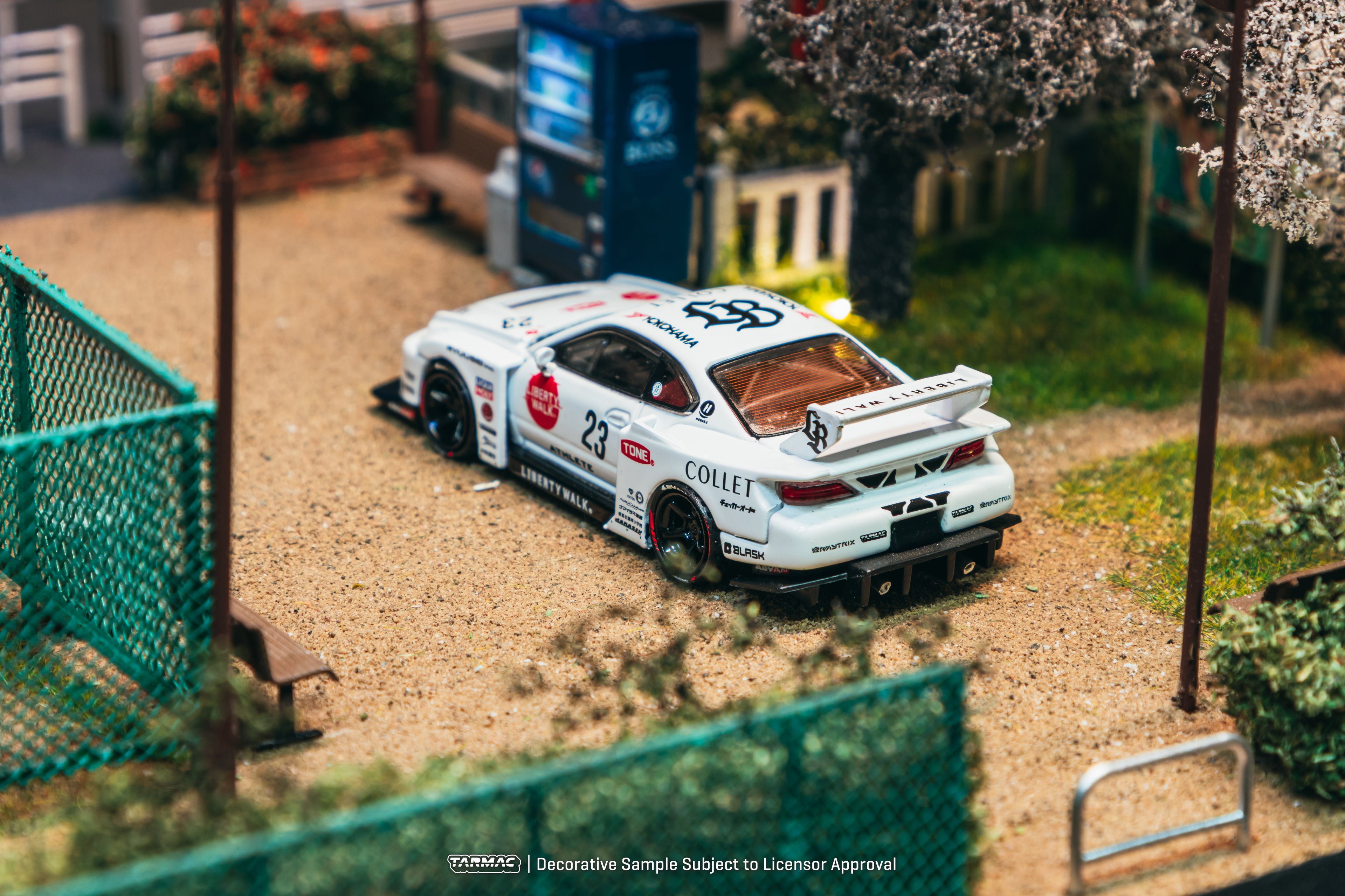 Tarmac Works 1:64 LB-Super Silhouette Silvia S15 Drift | Pre-Order