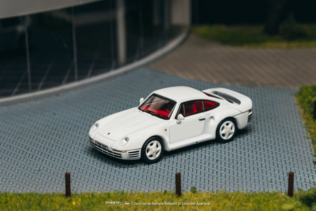Tarmac Works 1:64 Porsche 959 White Trading Card Combo Set | Pre-Order