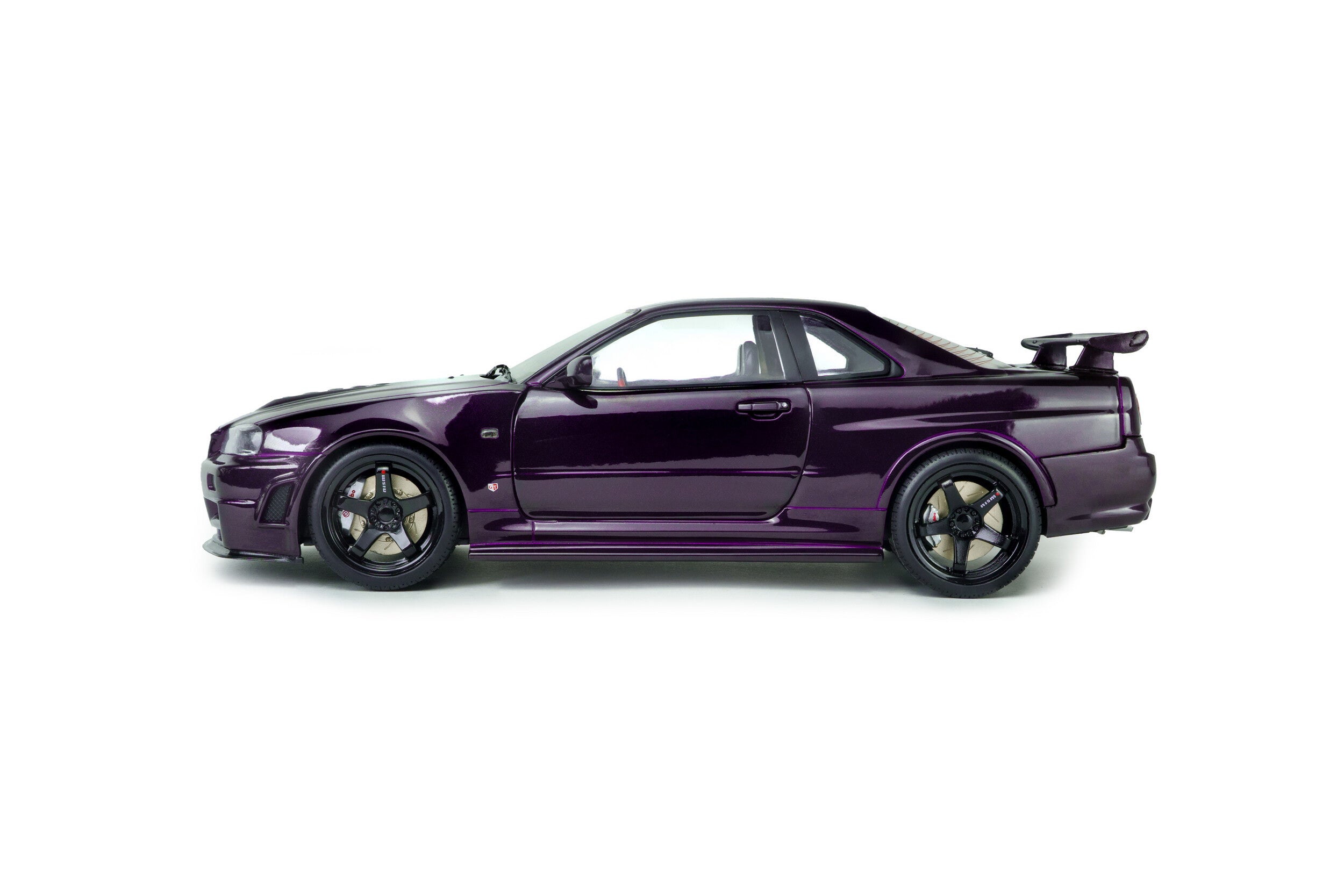 Solido 1:18 Nissan Skyline GT-R (BNR34) Z-Tune in Midnight Purple