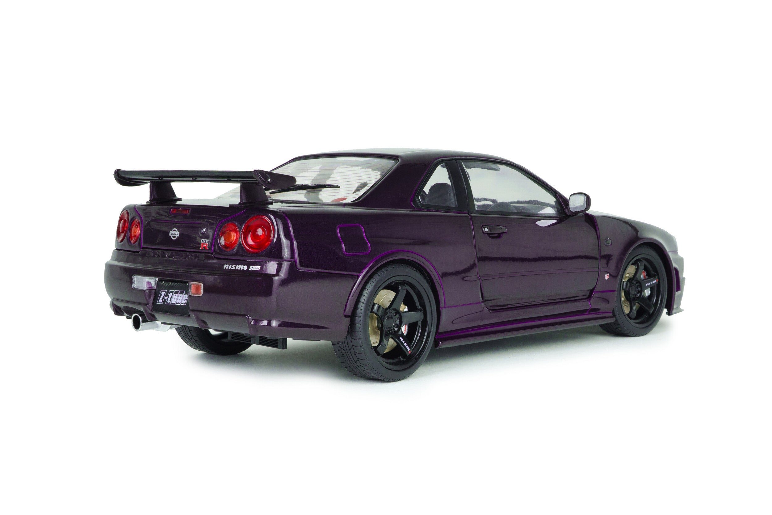 Solido 1:18 Nissan Skyline GT-R (BNR34) Z-Tune in Midnight Purple